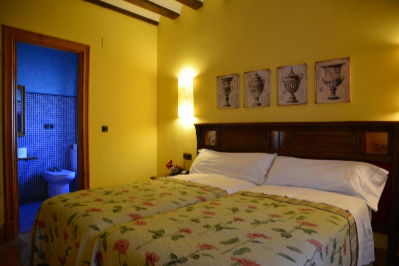 Villa Ferrera Posada Rural Herrera de Valdecanas Exterior photo