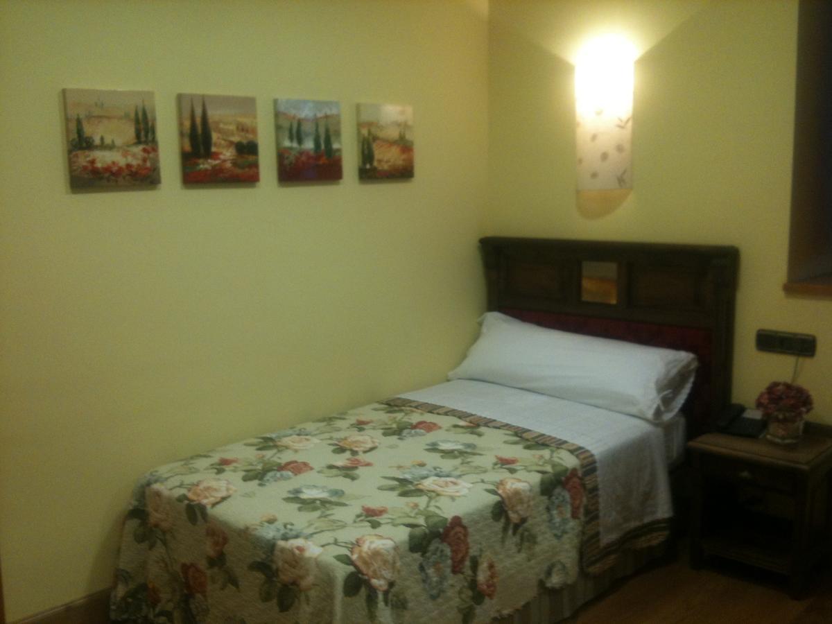 Villa Ferrera Posada Rural Herrera de Valdecanas Room photo